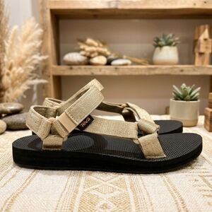 Teva Classic Universal Sandals in Beige with Black Sole